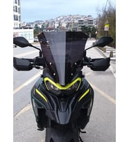 MOTOCAM Benelli TRK 702 X Ön Cam 2024-2026 Model 51cm Siyah Renkli 4mm