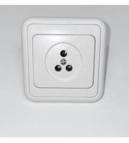 METESAN KÖŞK SERİ ESKİ TİP TELEFON PRİZİ ( beyaz renk )
