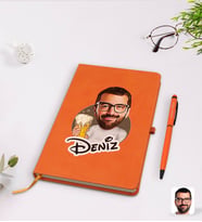 BK Gift Kişiye Özel Erkek Karikatürlü Turuncu Termo Deri Defter Kalem Seti Model 51