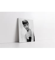 Siyah Beyaz Audrey Hepburn Kanvas Tablo