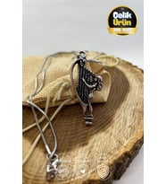 Paslanmaz Çelik Arp Çalan Kadın Figürlü Gümüş Rengi Parlak Kararmaz Çelik Kolye Unisex Takı Kolye