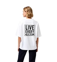 Her Anı Yaşa Motivasyonlu Baskılı Kadın Oversize Tişört