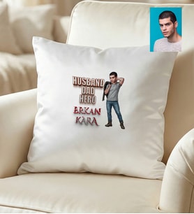 Kişiye Özel Karikatürlü Babaya Hediye Husband Dad Hero Yastık Babalar Günü Hediyesi
