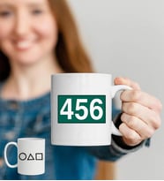 Squid Game Karakter Tasarımlı Baskı Kupa 456 Yeşil
