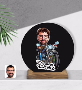 BK Gift Kişiye Özel Erkek Motorcu Karikatürlü Yuvarlak Ahşap Biblo-2