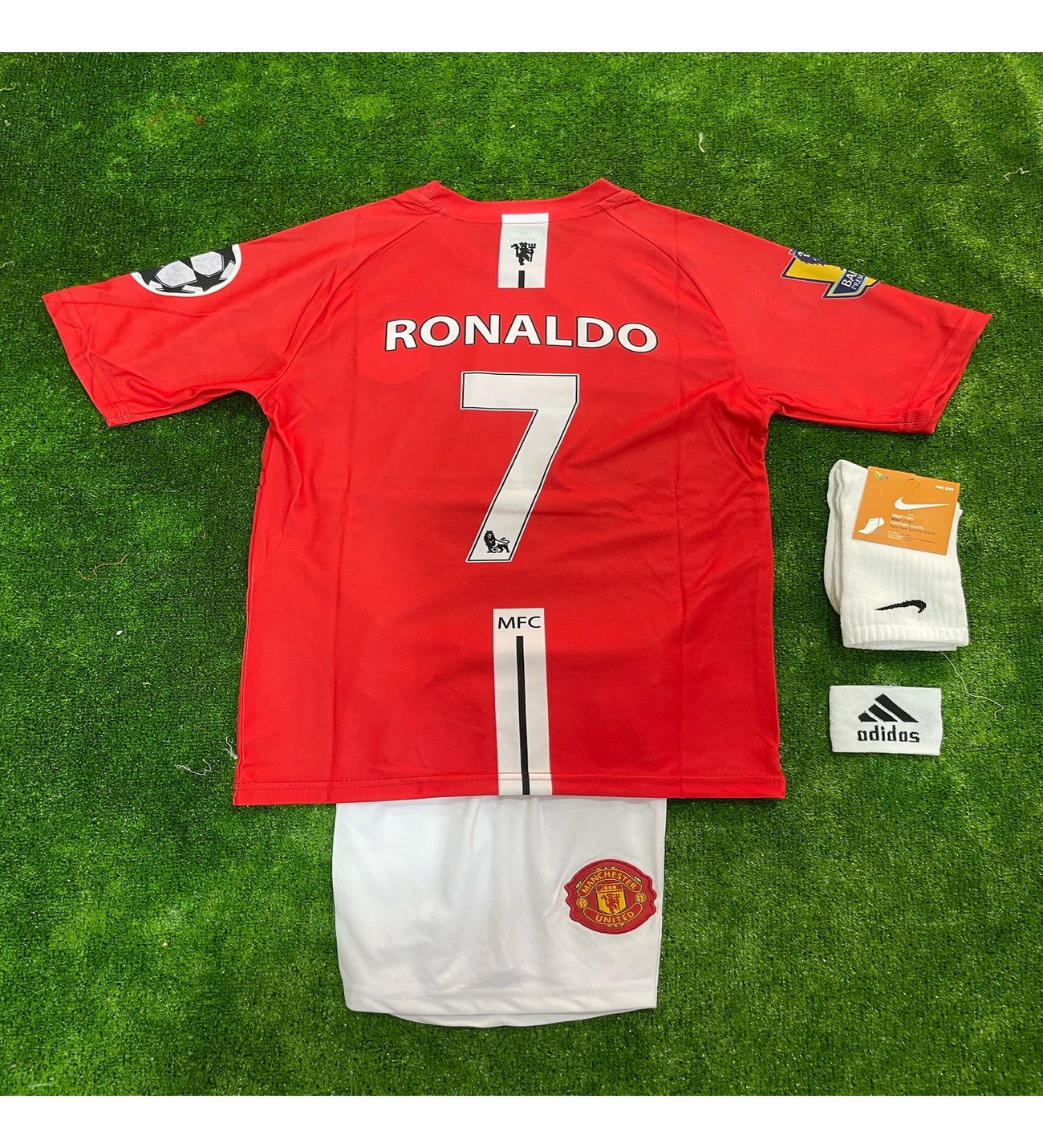 Manchester United Ronaldo Çocuk 4Lü Set Takım Forması