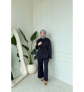 Sophie Model Bel Kemer ve Düğme Detaylı Kadın Takım Lacivert