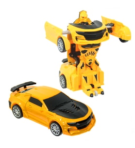 Robota Dönüşen Araba