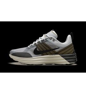 Nike Lunar Roam