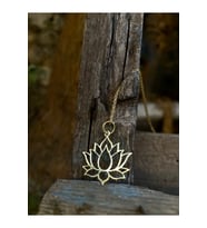 Lotus Çiçeği Gümüş Kolye