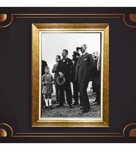 Özel Seri Paspartulu Çerçeveli Atatürk Tablo l169 (Gold)