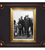 Özel Seri Paspartulu Çerçeveli Atatürk Tablo l169 (Gold)
