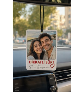 Kişiye Özel Dikkatli Sür Sevgili Süs Karikatürlü MDF Araba Dikiz Ayna Süsü - Fotoğraftan Sevgililer Günü Hediyesi