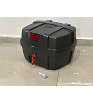 Motosiklet Arka Çanta 35 litre Reflektörlü 1. sınıf Plastik