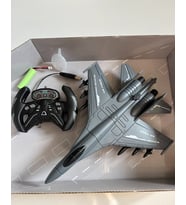 Uzaktan Kumandalı 2.4G Şarjlı Duman Atan Uçak Gri 28 Cm (Çok Renkli)