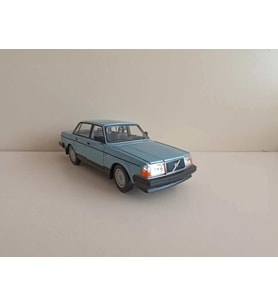 Volvo 240 Gl Light Blue Metallic 1:24 Ölçek Model Araba(ÖZEL PLAKALI)