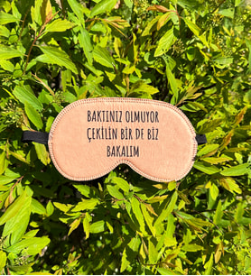 Bakınız Olmuyor Çekilin Bir De Biz Bakalım Tasarımlı Uyku Bandı