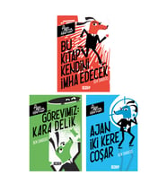 Kara Delik/Ajan İki Coşar/Bu Kitap Kendini İmha  Edecek