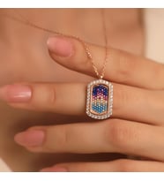 925 Ayar Gümüş Mix Taşlı Çerçeve Kolye