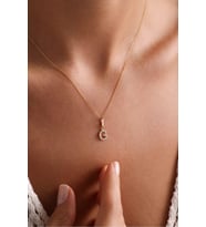 Taşlı Harf Kilitli Charm Kolye Ucu