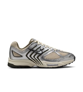 Air Pegasus 2005  HV5748-234