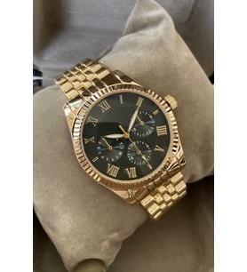 Özel Saat Kutulu M Kors Model Erkek Kol Saati Metal Kordon Altın Gold Siyah Renkli Arkadasa Abiye Sevgiliye Kocaya Babaya Kardese Ese Koca Dayiya Dogum Gunu Yildonumu İcin Kol Saati Hediye Dogum Gunu İcin Hediyelik Avantajlı Ürün