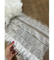 EN 30 CM FIRFIRLI BEYAZ GÜPÜR TÜL FIRFIRLI ŞERİT DİKİŞ AKSESUARI