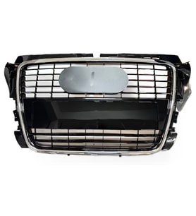 Audi A3 2009-2012 Ön Panjur Parlak Siyah+Kromlu 8P0853651M