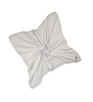 Mim Eşarp - Enba Pamuklu İğne Oyalı Namaz ve Mevlüt Örtüsü 110x110 cm (Beyaz)