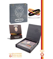 Galatasaray Orijinal Lisanslı 3'lü Silikon Bileklik Hediyelik Ahşap Kutulu (Çok Renkli)