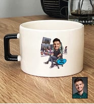 Kişiye Özel Karikatürlü Gamer Arkadaşa Hediye Lüks Fincan Doğum Günü Hediyesi