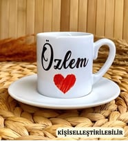 Kişiye Özel İsimli Kırmızı Kalp Figürlü Türk Kahvesi Fincanı