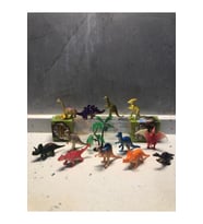 Vahşi Hayvanlar Dinozorgil Oyuncak 13’lü Karakter Figür Set Animal Planet (Çok Renkli)