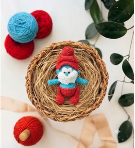 Amigurumi Şirinbaba Oyuncak 12cm