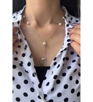Dorikalı Sallantılı Doğal İnci Kolye (Beyaz)