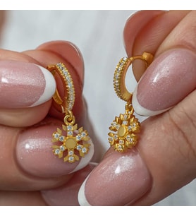 Gümüş Sallantılı Gold Kar Tanesi Kadın Küpe
