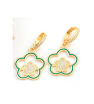 ?Gümüş Gold Sallantılı Çiçek Desenli Kadın Küpe CSR2185271