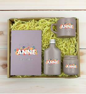 BK Gift Kişiye Özel İsimli DTF Anne Temalı Mat Gri Defter & Kahve Fincanı & Kolonya & Mum Hediye Seti-2, Anneye Hediye, Anneler Günü Hediyesi