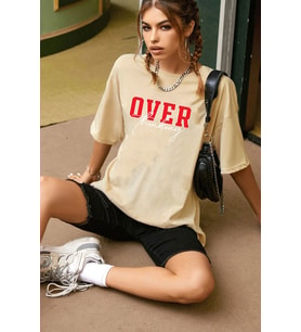 Unisex Over Thinking Baskılı T-shirt (Bej)