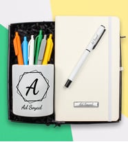 Kişiye Özel Tasarım Porselen Kalemlik & Beyaz Defter & Beyaz Roller Kalem & 6'lı Renkli Kalem Hediye Seti