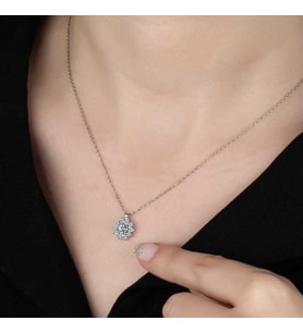Ucarticaret S-warovski Taşlı Gümüş Tektaş Bayan Kolye