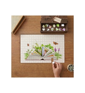 Kelebekler ile Kitap Tasarımı 240 parça Ahşap Puzzle Ahşap Kutuda MP00386