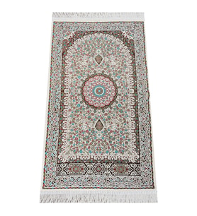 Otantik Ultra Lüks Şönil Seccade Krem (Karışık)