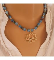 Mavi Akik Hematit Lotus Kolye