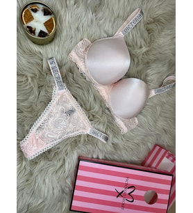 Victoria's Secret Taş Detaylı Dantelli Dolgulu Iç Çamaşırı Takımı