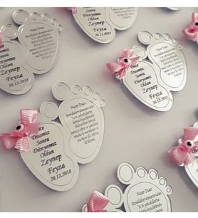 Kişiye Özel Pleksi Bebek Magnet Hatıra (Altın)