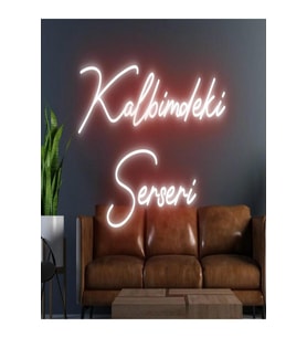 Kalbimdeki Serseri Yazılı Neon Tabela