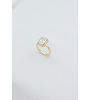 STİL İNCİSİ/XUPING JEWELRY ÇİZGİ KARE MODEL ZİRKON TAŞLI YÜZÜK