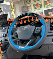 Ford Fiesta Mk8 Dikme Direksiyon Kılıfı Parlak Siyah Mavi Detaylı Mavi Çift Yüzük ve Dikiş 2018-2023