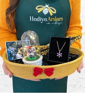 Kişiye Özel Hediye Sepeti  Işıklı Sevimli Pandalı Fanus & Lotus Kolye & Ahşap Tütsülük